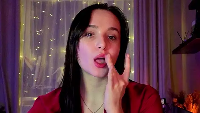 MeIisaLove's cam snapshot