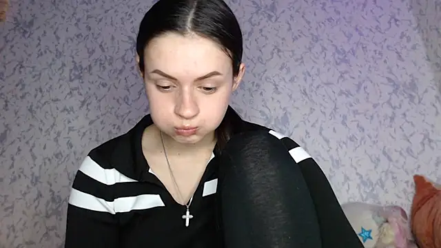 only_ubuterfly1's cam snapshot