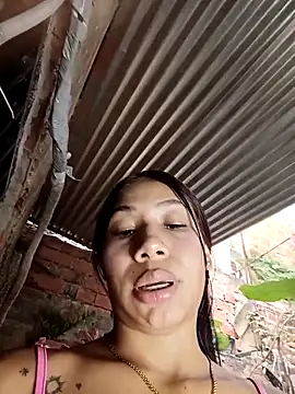 Rous-squir live sex cam