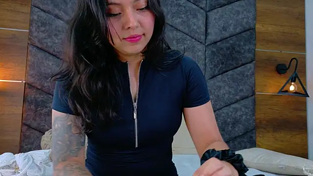 AnnieRouse__'s cam snapshot