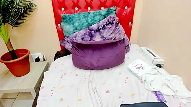 Toxicfantasy4u's cam snapshot