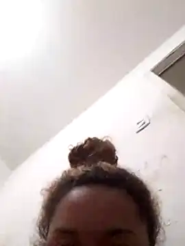 Camilanifeta's cam snapshot