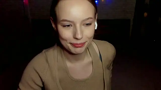 deep_eyes's cam snapshot