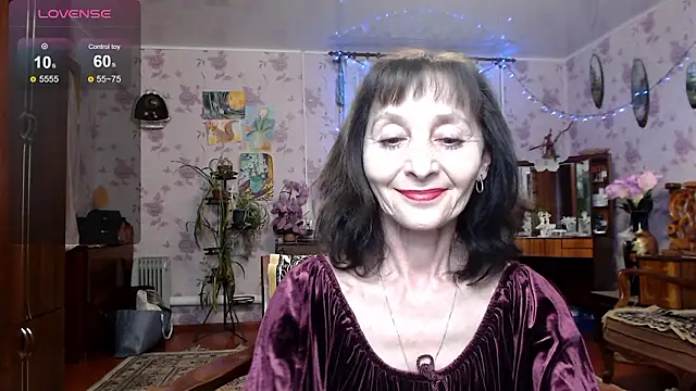 Angelina-Missteria live sex cam