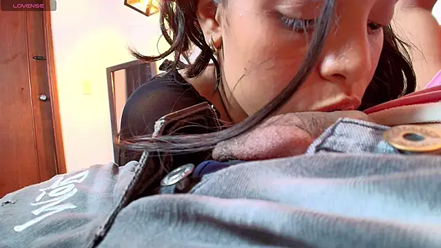 max_ashley_mds live sex cam