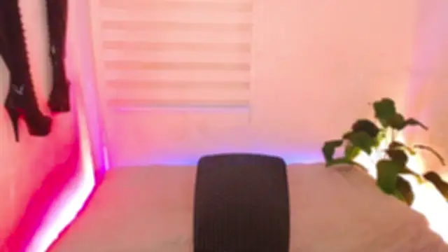 MissGreta_Hunterx live sex cam