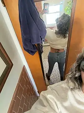 cumguzzler143's cam snapshot