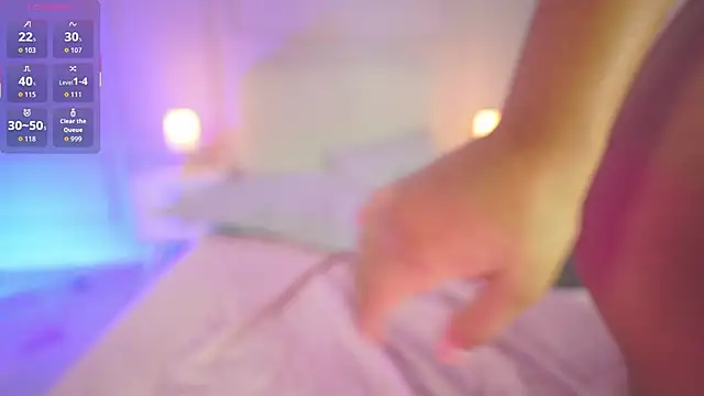 amara_w's cam snapshot