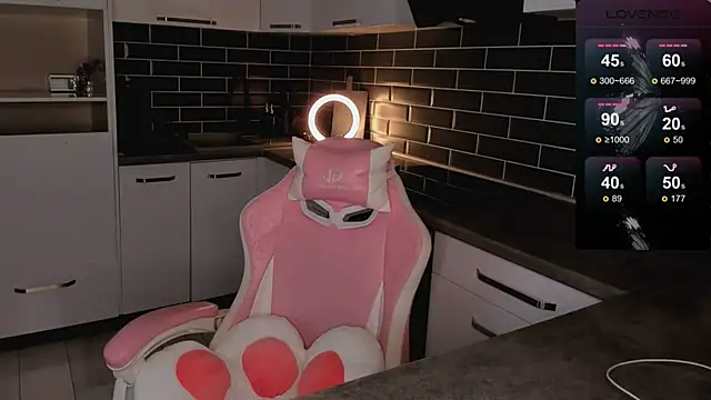 EmmaVictori1's cam snapshot