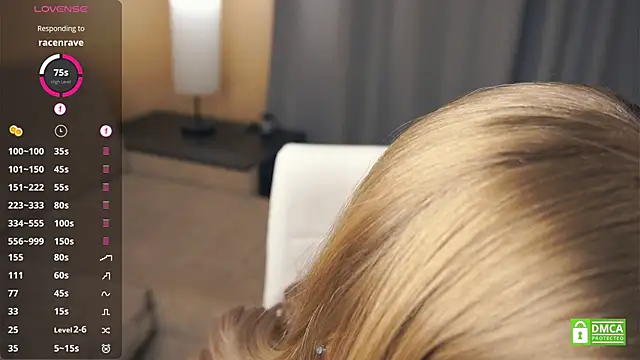 ToyaPletz live sex cam