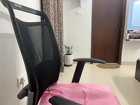 divyareddy-telugu's cam snapshot