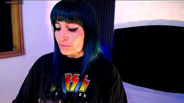 alicia_moom's cam snapshot