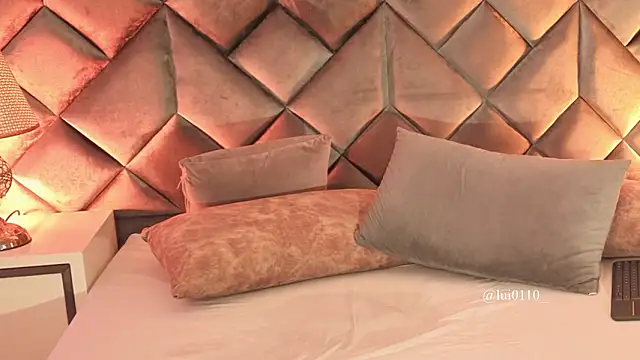 Luisa0110's cam snapshot