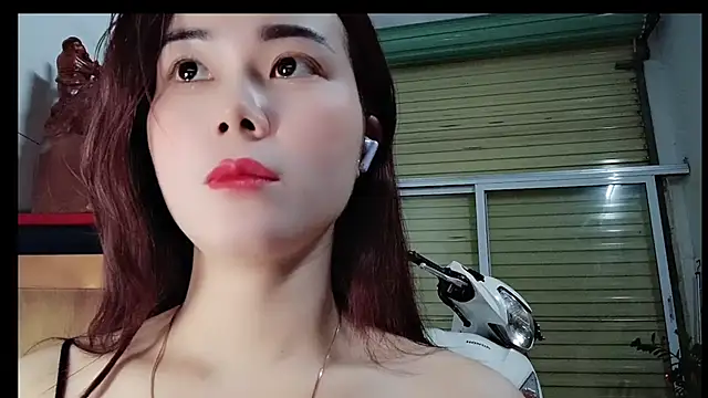 Family-Lovee's cam snapshot