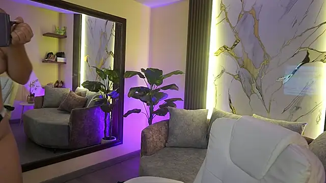 LiaWheeler's cam snapshot