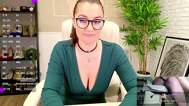 SelineSole's cam snapshot