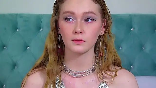 AgataFoxley's cam snapshot