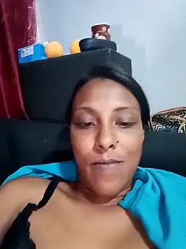 Indian-Hottie001's cam snapshot