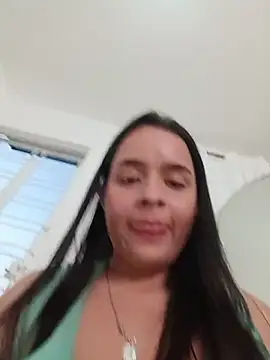 Julieth_hot-69's cam snapshot