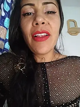 KittyHoleshot87's cam snapshot