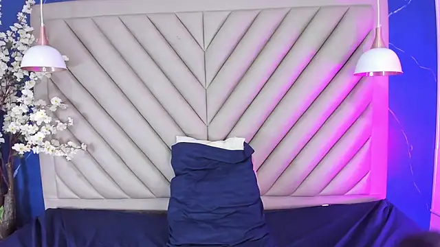 RubyVance's cam snapshot