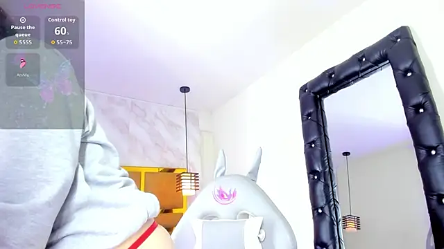 Luciifeer_'s cam snapshot