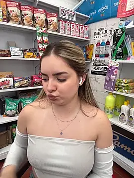 imlindapink's cam snapshot