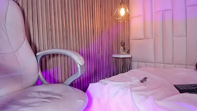 LovelyEyesx's cam snapshot