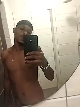 Massive_Xxpounder live sex cam