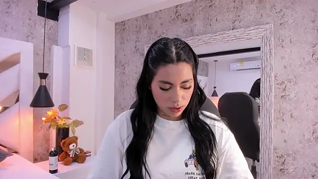 Vanessa_Rain_'s cam snapshot