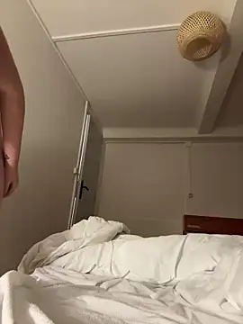 FrancaiseLili's cam snapshot