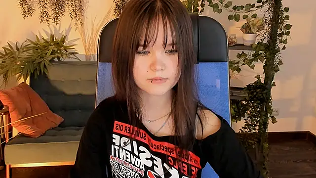 Elainebeness's cam snapshot