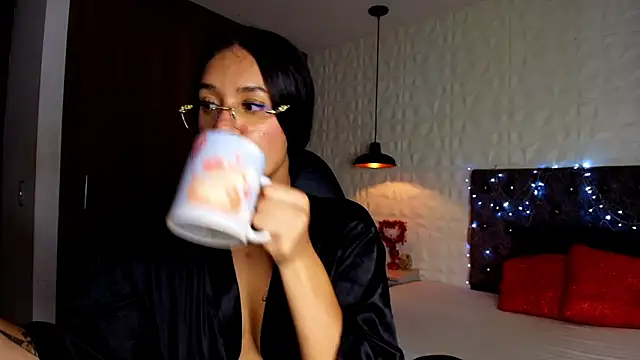 alisson-dl's cam snapshot