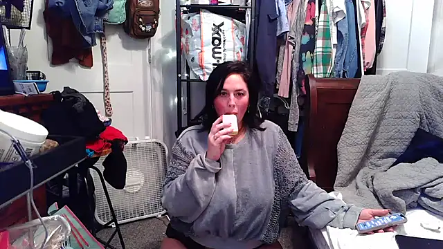 Miabelle2233's cam snapshot