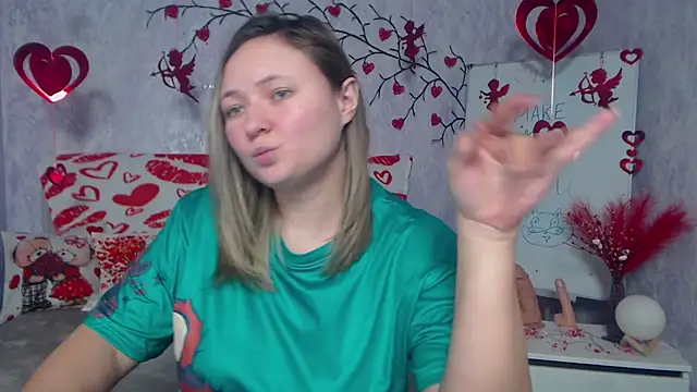 SallyVerda's cam snapshot