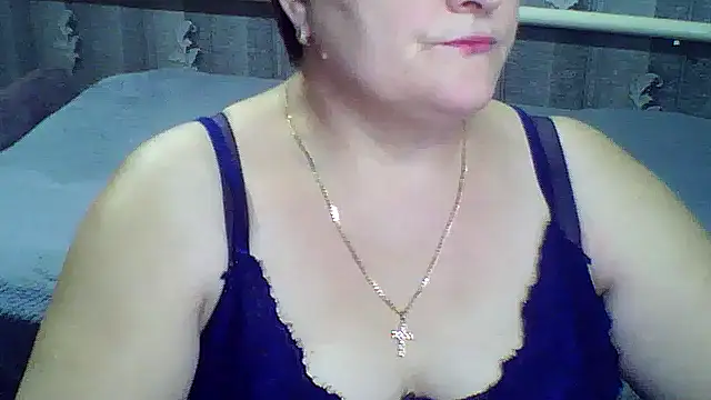 ElzaJewel's cam snapshot