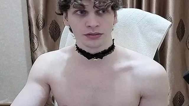 ShyDarko live sex cam