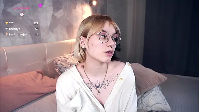 KellePourier's cam snapshot