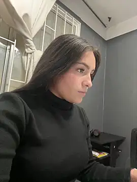 Alyha_Cortes's cam snapshot