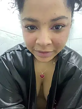 Dakota_Mars's cam snapshot