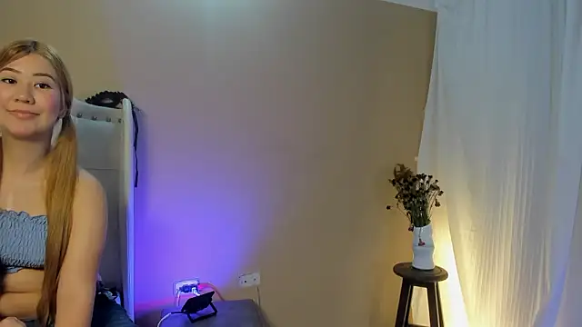 Annie_Cartier live sex cam