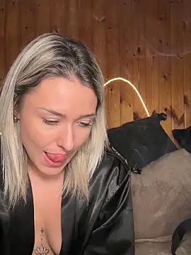 petrouchkaaa_'s cam snapshot