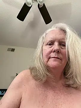 Kaitlyn_Winters live sex cam