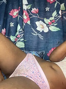 Royal-girl78's cam snapshot