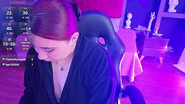 littlee_red's cam snapshot