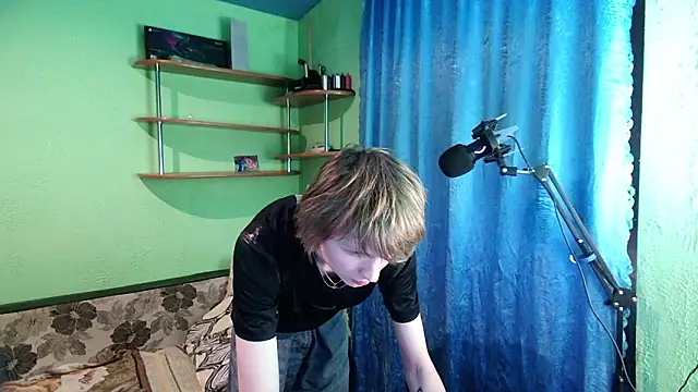 fameboyboo live sex cam