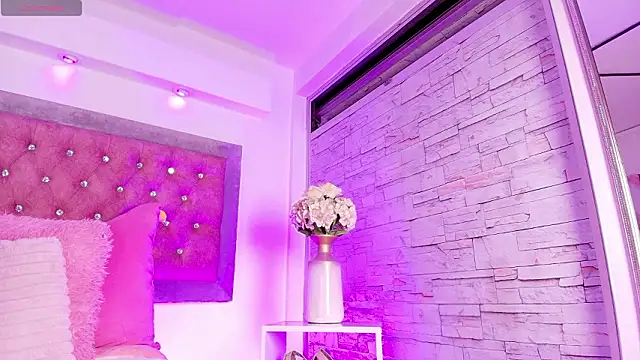 Andy_Leex's cam snapshot