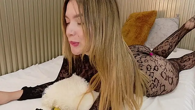 Sammy_Lovee's cam snapshot