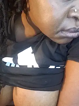 freakycoco81's cam snapshot