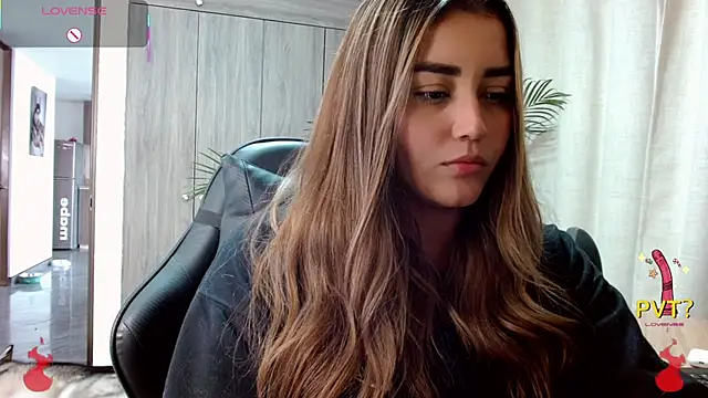 Lucia_star__'s cam snapshot